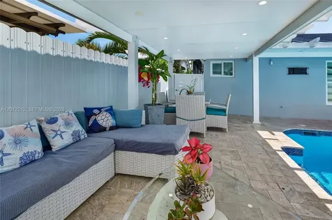 15167 SW 172nd Terrace Miami FL 33187