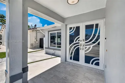 15167 SW 172nd Terrace Miami FL 33187