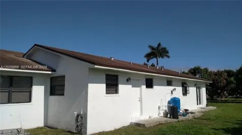 19600 SW 256th Street Homestead FL 33031