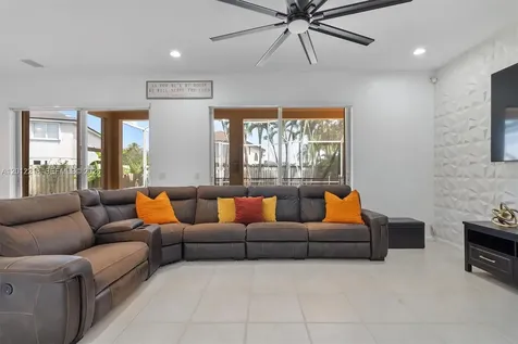 361 SW 167th Avenue Pembroke Pines FL 33027
