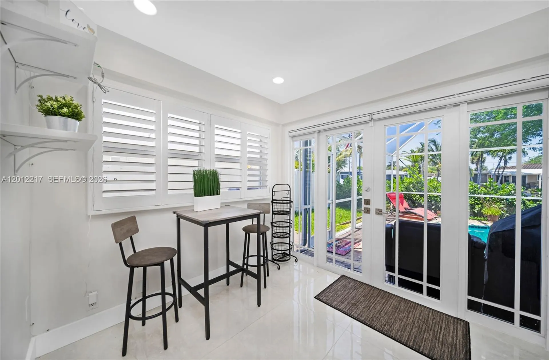 31 SE 12th Street Pompano Beach FL 33060