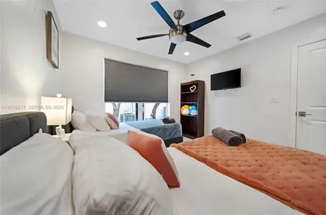31 SE 12th Street Pompano Beach FL 33060