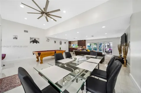 31 SE 12th Street Pompano Beach FL 33060