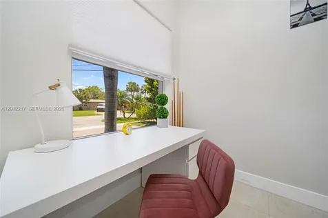 31 SE 12th Street Pompano Beach FL 33060
