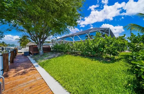 31 SE 12th Street Pompano Beach FL 33060
