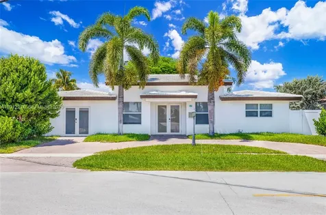 31 SE 12th Street Pompano Beach FL 33060