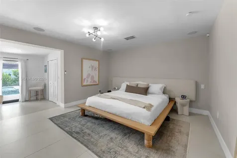 9250 SW 44th Street Miami FL 33165