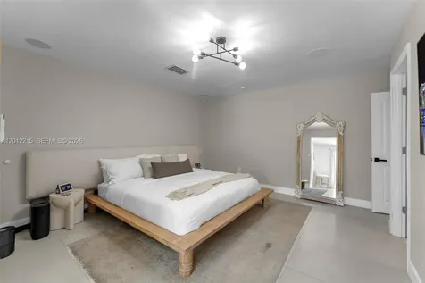 9250 SW 44th Street Miami FL 33165