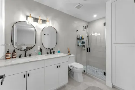 9250 SW 44th Street Miami FL 33165