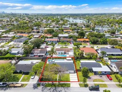 9250 SW 44th Street Miami FL 33165