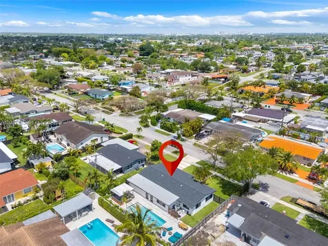 9250 SW 44th Street Miami FL 33165