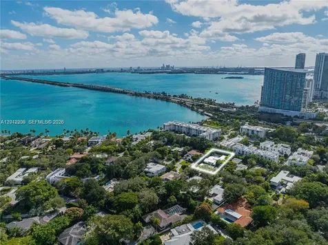 530 Sabal Palm Road Miami FL 33137