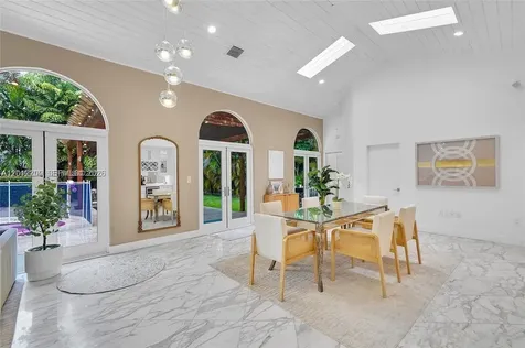 530 Sabal Palm Road Miami FL 33137