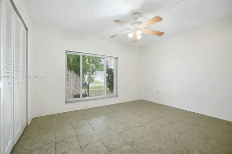 920 NW 92nd Avenue Pembroke Pines FL 33024