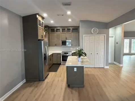 13941 SW 136th Place Miami FL 33186