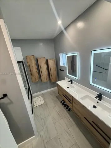 13941 SW 136th Place Miami FL 33186