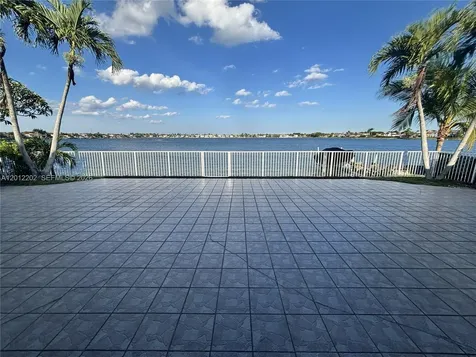 13941 SW 136th Place Miami FL 33186
