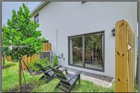 445 NE 1st Drive Florida City FL 33034
