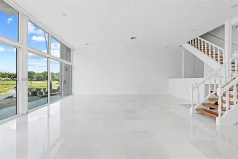 6795 Brookline Drive Miami FL 33015
