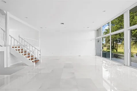 6795 Brookline Drive Miami FL 33015