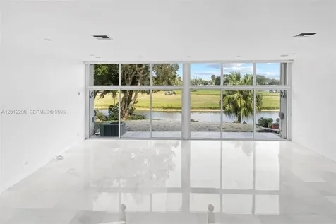 6795 Brookline Drive Miami FL 33015