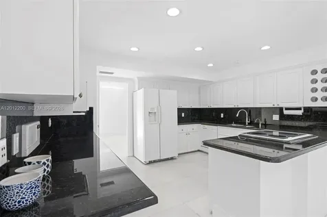 6795 Brookline Drive Miami FL 33015