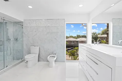 6795 Brookline Drive Miami FL 33015