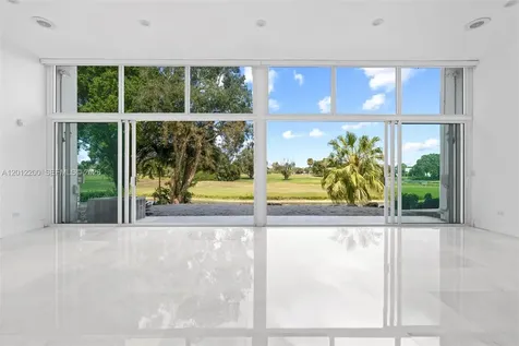 6795 Brookline Drive Miami FL 33015