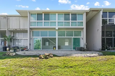 6795 Brookline Drive Miami FL 33015