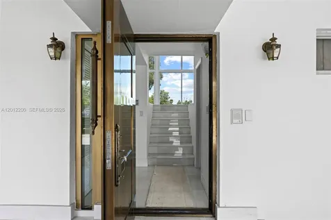 6795 Brookline Drive Miami FL 33015