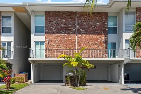 6795 Brookline Drive Miami FL 33015