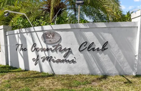 6795 Brookline Drive Miami FL 33015