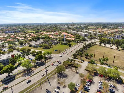 6795 Brookline Drive Miami FL 33015