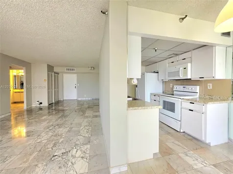 290 174th Street Sunny Isles Beach FL 33160