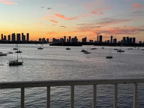 1228 West Avenue Miami Beach FL 33139
