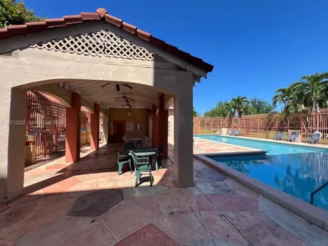 10241 NW 9th St Circle Miami FL 33172
