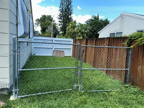 430 NE 110th Terrace Miami FL 33161