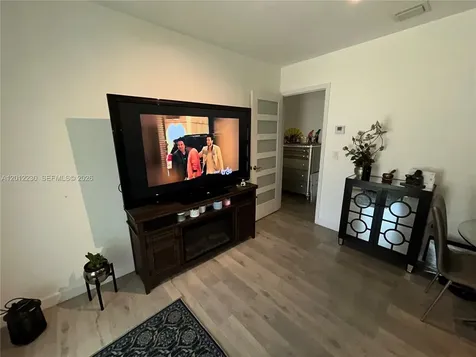 430 NE 110th Terrace Miami FL 33161