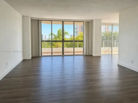 3400 NE 192nd Street Aventura FL 33180