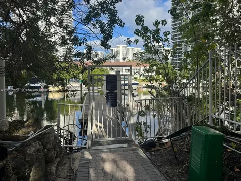 3400 NE 192nd Street Aventura FL 33180