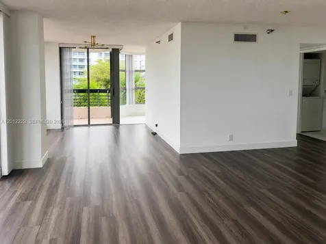 3400 NE 192nd Street Aventura FL 33180