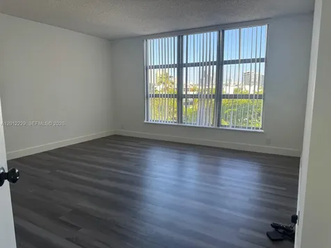 3400 NE 192nd Street Aventura FL 33180