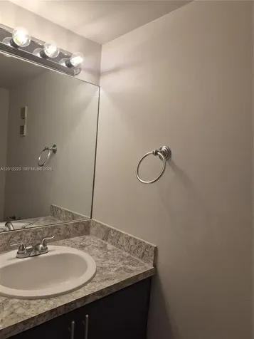 6528 SW 41st Court Davie FL 33314