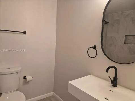 6528 SW 41st Court Davie FL 33314