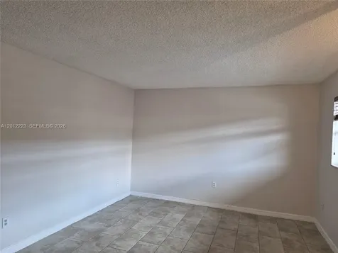 6528 SW 41st Court Davie FL 33314