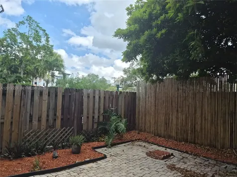 6528 SW 41st Court Davie FL 33314