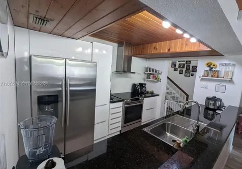 11203 NW 15th Street Pembroke Pines FL 33026