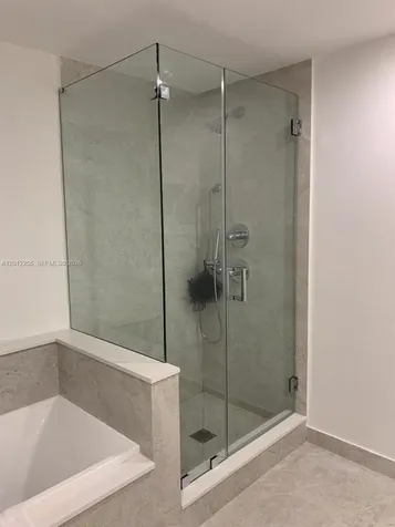 488 NE 18th Street Miami FL 33132