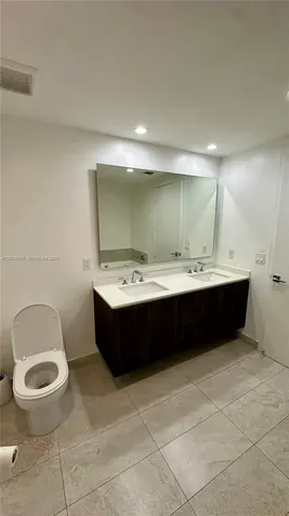 488 NE 18th Street Miami FL 33132