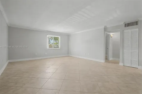 8609 SW 68th Court Pinecrest FL 33156